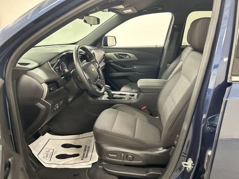 Used 2023 Chevrolet Traverse LT AWD/4WD image 9