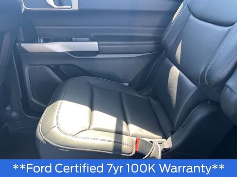 Used 2023 Ford Explorer XLT w/ Equipment Group 202A AWD/4WD image 29
