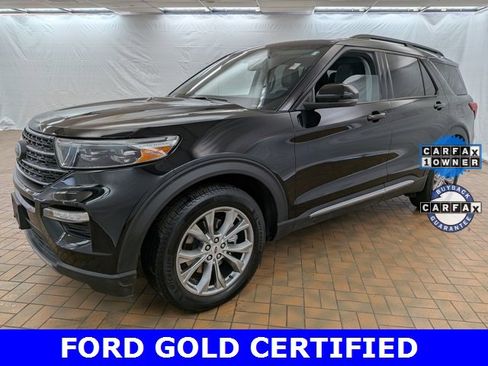 Certified 2023 Ford Explorer XLT w/ Equipment Group 202A image 3