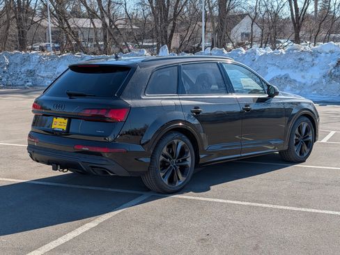 New 2026 Audi Q7 3.0T Prestige image 2