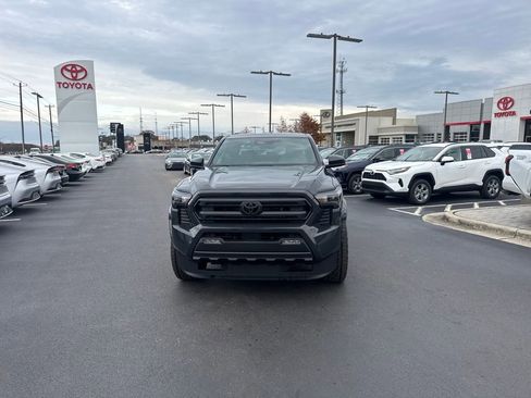 New 2025 Toyota Tacoma SR5 image 8