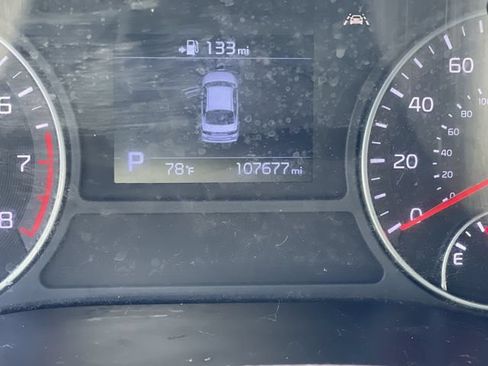 Used 2019 Kia Optima LX FWD image 12
