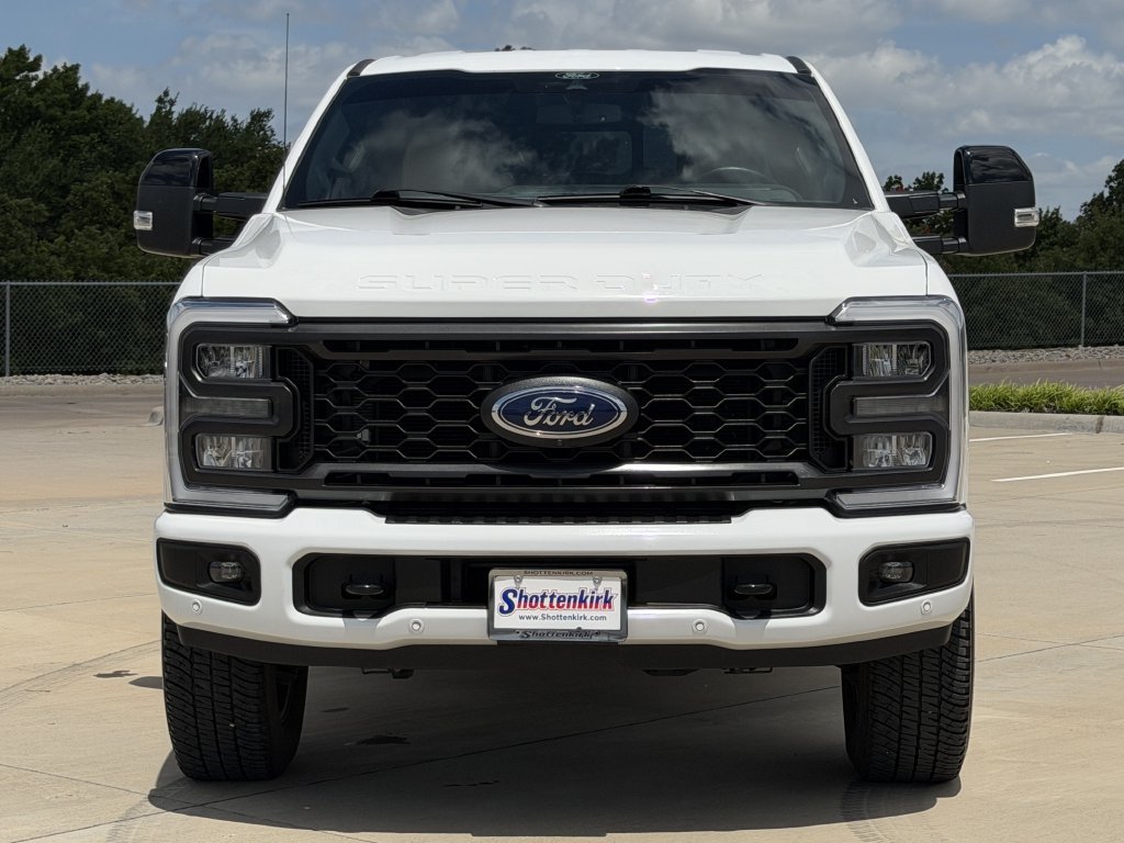 Used 2024 Ford F250 Lariat w/ Lariat Ultimate Package AWD/4WD image 8
