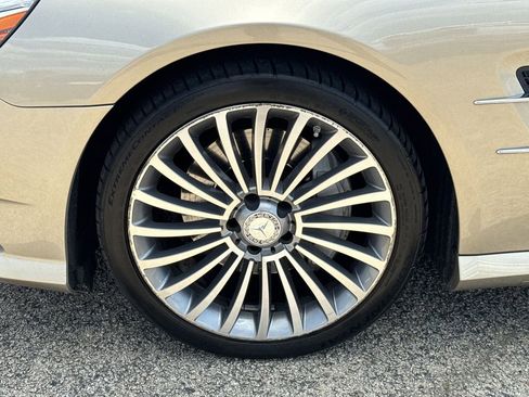 Used 2013 Mercedes-Benz SL 550 image 10