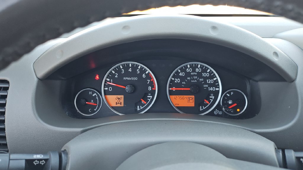 Used 2019 Nissan Frontier SL AWD/4WD image 9