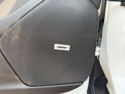 Used 2024 Cadillac XT6 Premium Luxury w/ LPO, Floor Liner Package AWD/4WD image 19