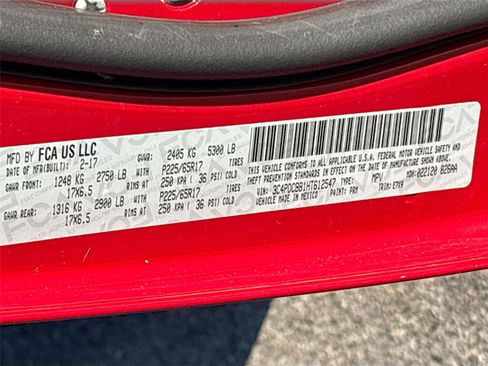 Used 2017 Dodge Journey SXT w/ Safe & Sound Group image 33