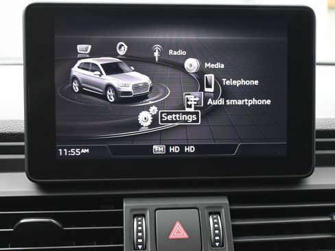Used 2018 Audi Q5 2.0T Premium Plus w/ Convenience Package AWD/4WD image 14