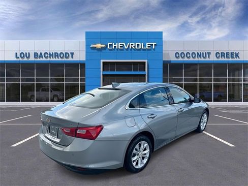 Used 2024 Chevrolet Malibu LT image 8