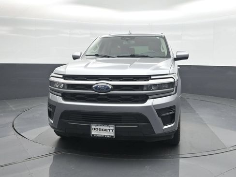 Used 2022 Ford Expedition XLT RWD image 5