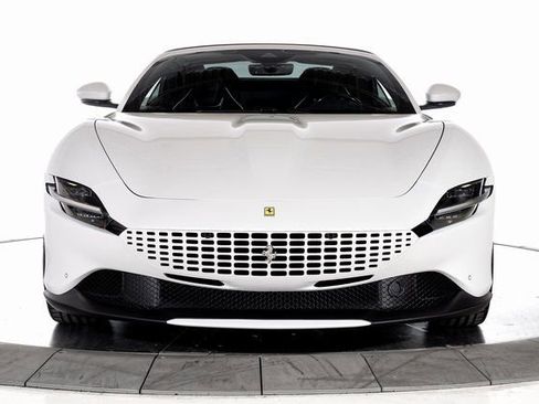 Certified 2025 Ferrari Roma Spider image 14