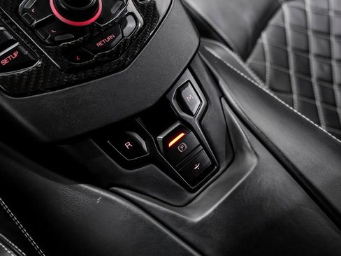Used 2016 Lamborghini Aventador LP 700-4 image 23