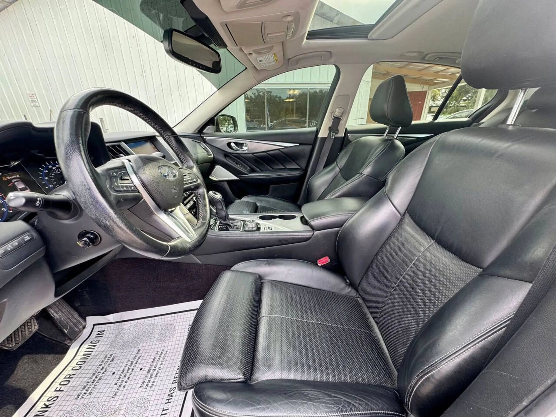 Used 2018 INFINITI Q50 Luxe AWD/4WD image 21
