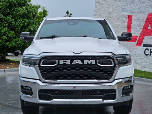 Used 2025 RAM 1500 Big Horn AWD/4WD image 2