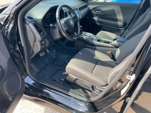 Used 2022 Honda HR-V Sport image 39