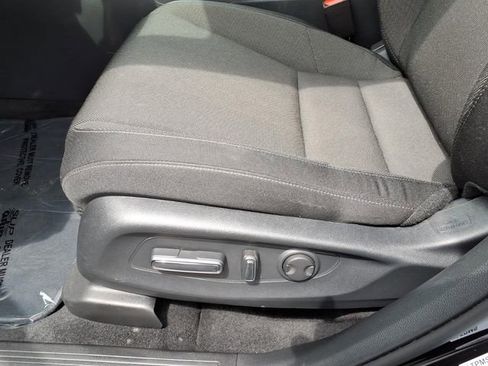 Certified 2025 Honda CR-V EX image 14