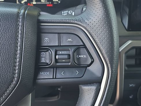 Used 2025 Toyota 4Runner TRD Off-Road Premium w/ Tow Technology Package AWD/4WD image 23