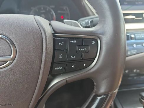 Used 2019 Lexus ES 350 w/ Premium Package FWD image 20