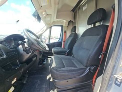 Used 2020 RAM ProMaster 3500 FWD image 5