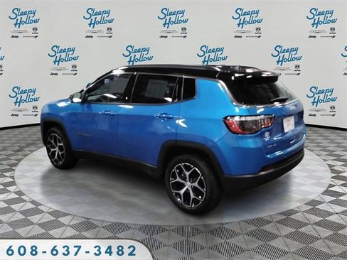 Used 2024 Jeep Compass Limited image 7