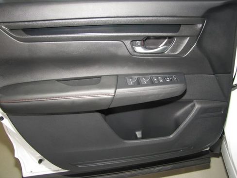 Used 2024 Honda CR-V Sport image 10