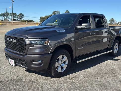 New 2026 RAM 1500 4x4 Crew Cab image 4