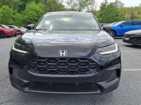 New 2026 Honda HR-V LX image 2