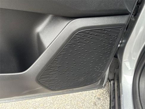 New 2026 Chevrolet Equinox LT image 25