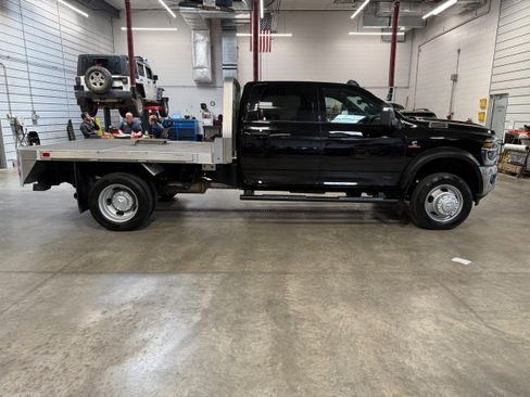 Used 2025 RAM 5500 Tradesman AWD/4WD image 5