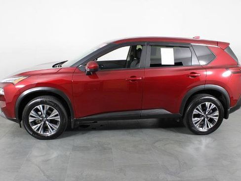 Certified 2023 Nissan Rogue SV FWD image 12