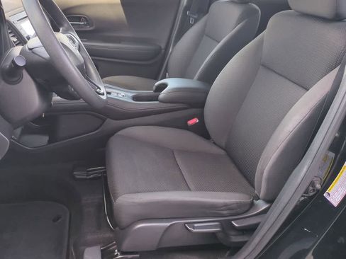 Used 2019 Honda HR-V LX image 15