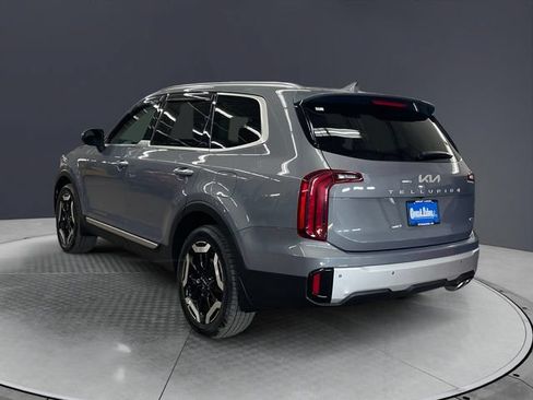 Used 2024 Kia Telluride S w/ S Sunroof Package AWD/4WD image 3