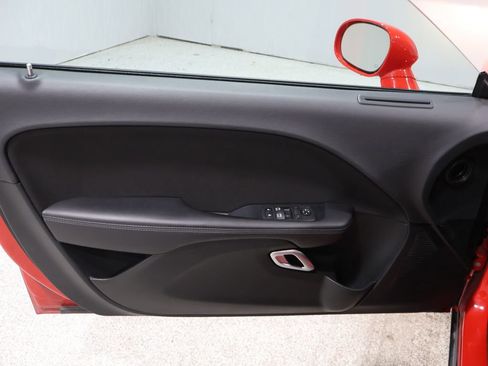 Used 2022 Dodge Challenger GT image 13