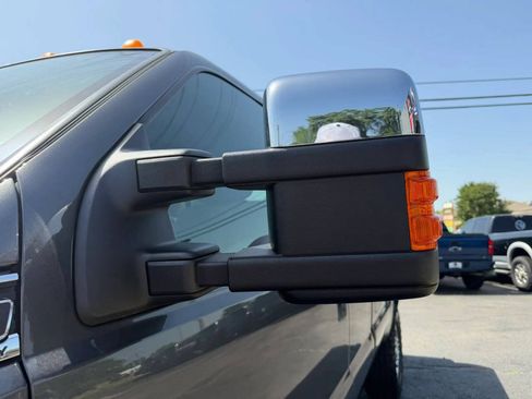 Used 2016 Ford F250 XLT w/ XLT Premium Package AWD/4WD image 58