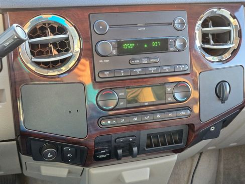 Used 2008 Ford F350 Lariat RWD image 27
