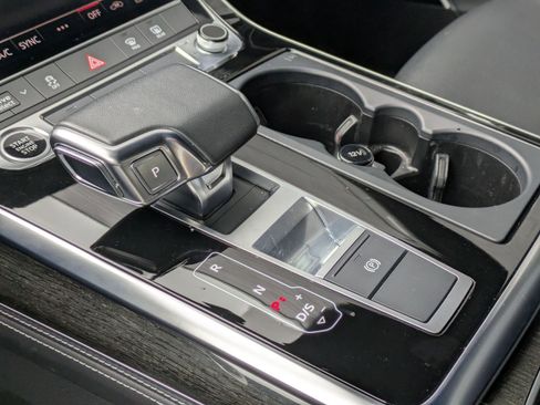 Used 2025 Audi Q7 2.0T Premium Plus image 21