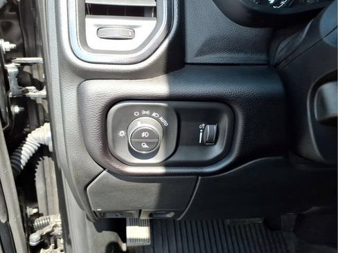 Used 2021 RAM 2500 Power Wagon w/ Power Wagon Off Road Package AWD/4WD image 18