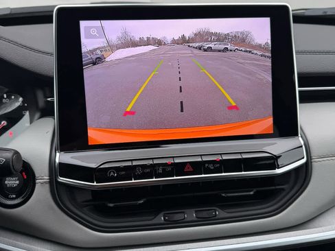 New 2026 Jeep Compass Limited image 25