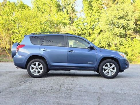 Used 2008 Toyota RAV4 Limited image 3