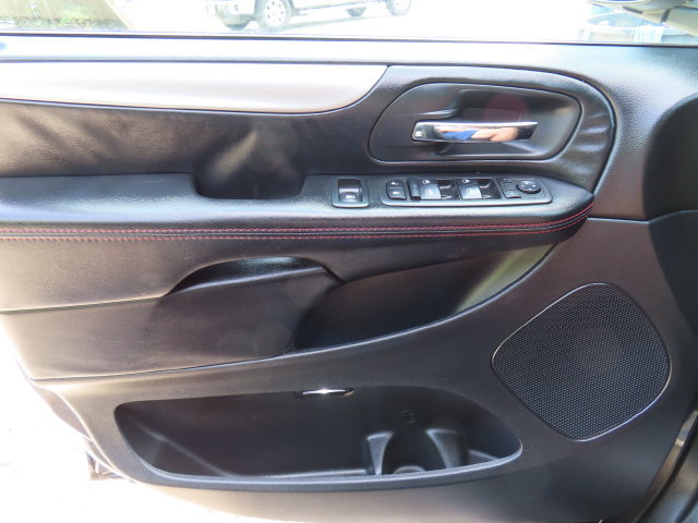 Used 2019 Dodge Grand Caravan GT FWD image 27
