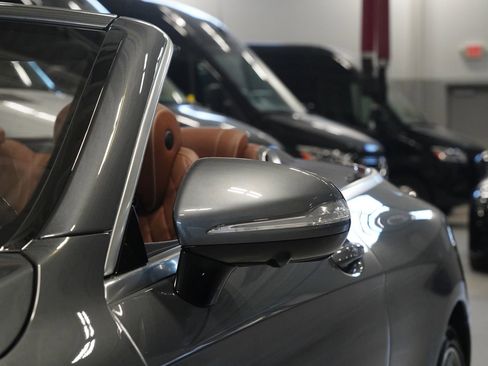 Used 2020 Mercedes-Benz S 560 Cabriolet image 11