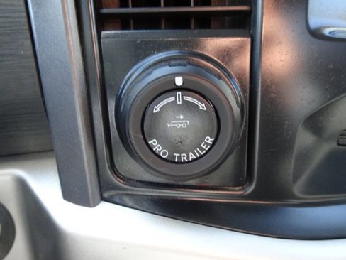 Used 2021 Ford F150 XLT w/ Trailer Tow Package image 24