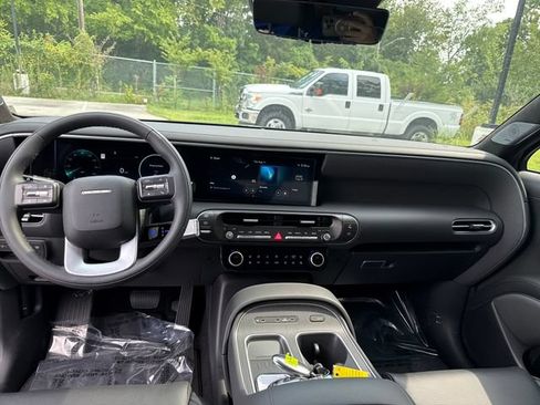New 2026 Hyundai Palisade Calligraphy FWD image 15