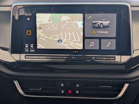 Used 2024 Volkswagen Atlas Cross Sport SEL R-Line image 27