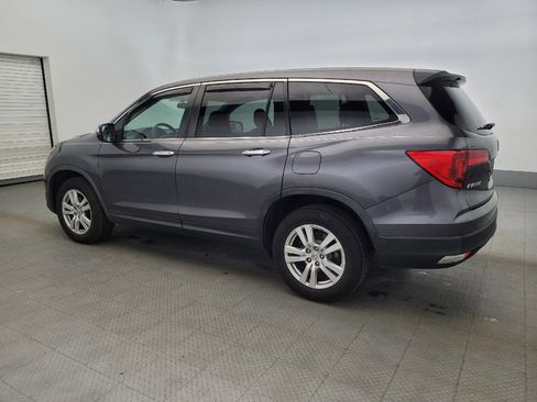 Used 2017 Honda Pilot LX image 3