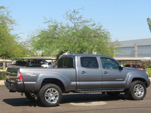 Used 2012 Toyota Tacoma 4x4 Double Cab image 6