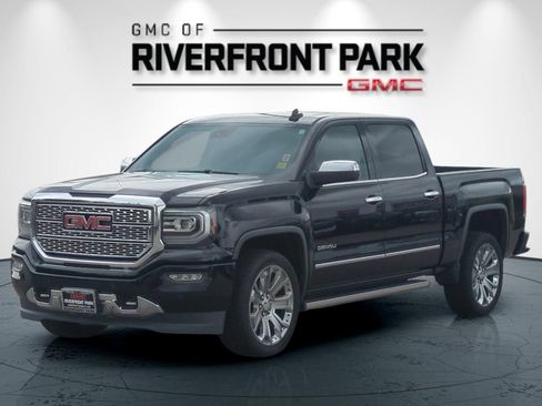 Used 2018 GMC Sierra 1500 Denali w/ Denali Ultimate Package AWD/4WD image 7