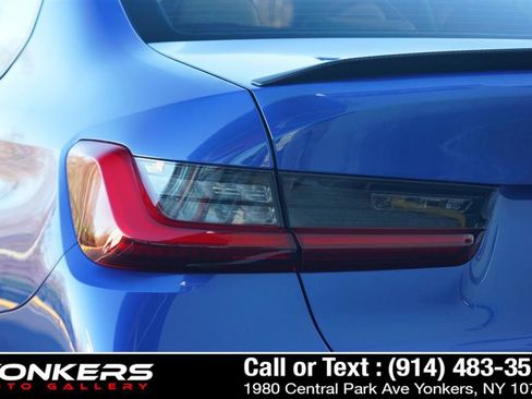 Used 2025 BMW M3 Competition w/ M Carbon Exterior Package image 31