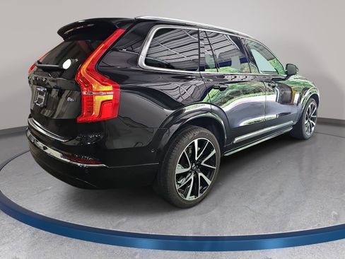 Used 2025 Volvo XC90 B6 Plus w/ Protection Package Premier AWD/4WD image 5
