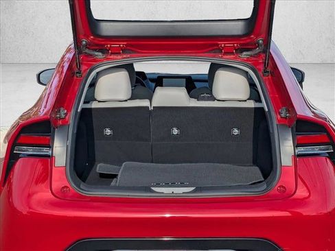 Used 2024 Toyota Prius XLE image 6